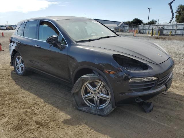 Photo 4 from auction – 2013 PORSCHE CAYENNE S with VIN WP1AB2A20DLA82762