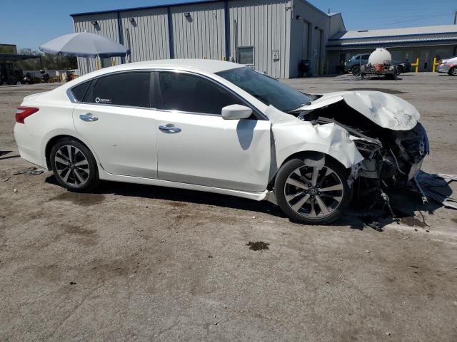 Photo 4 from auction – 2016 NISSAN ALTIMA 3.5 with VIN 1N4BL3AP0GC226387