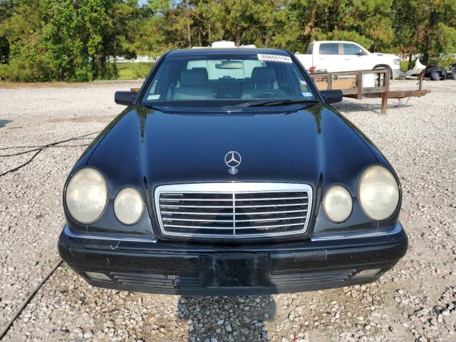 Photo 5 from auction – 1998 MERCEDES-BENZ E 320 with VIN WDBJF65FXWA677383