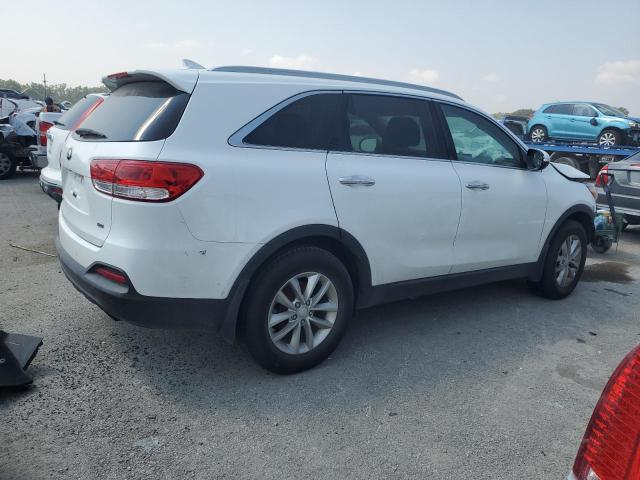 Photo 3 from auction – 2017 KIA SORENTO LX with VIN 5XYPG4A34HG198632