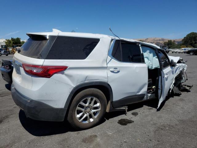 Photo 3 from auction – 2018 CHEVROLET TRAVERSE L with VIN 1GNERFKW3JJ256247