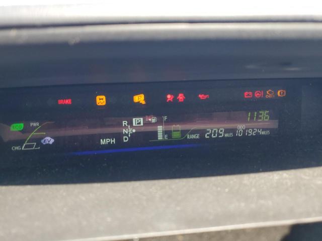 Photo 9 from auction – 2013 TOYOTA PRIUS V with VIN JTDZN3EU5D3199833