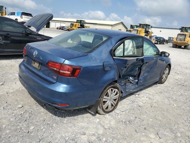 Photo 3 from auction – 2017 VOLKSWAGEN JETTA S with VIN 3VW2B7AJ9HM257201