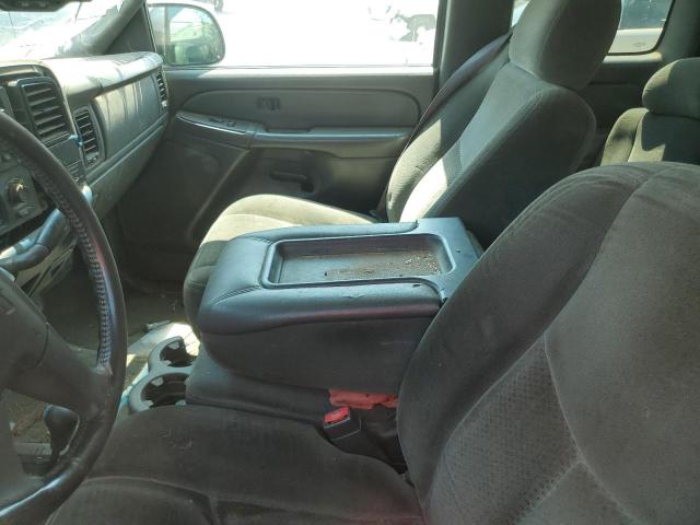 Photo 7 from auction – 2004 CHEVROLET SILVERADO with VIN 1GCEK19V94E214028