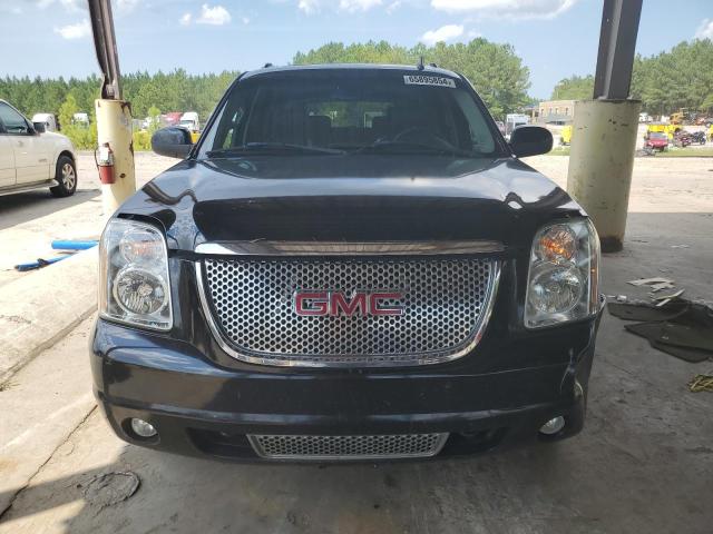Photo 5 from auction – 2007 GMC 102 with VIN 1GKFK66817J366532