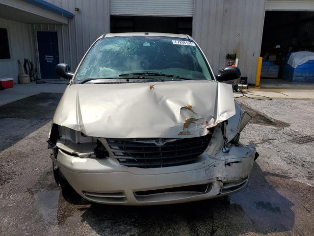 Photo 5 from auction – 2006 CHRYSLER TOWN & COU with VIN 1A4GP45R76B564812