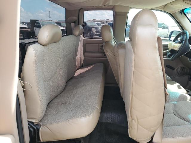 Photo 10 from auction – 2003 CHEVROLET SILVERADO with VIN 2GCEC19V731365477