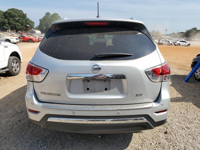Photo 6 from auction – 2016 NISSAN PATHFINDER with VIN 5N1AR2MN1GC663352