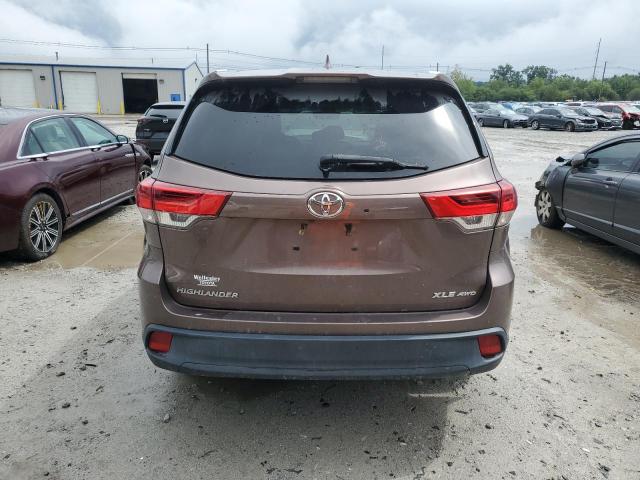 صورة رقم 6 من المزاد - 2017 TOYOTA HIGHLANDER مع VIN 5TDJZRFH5HS371241