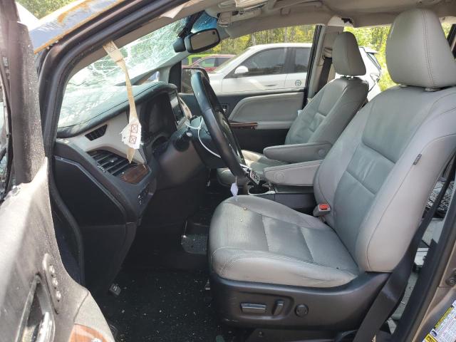 Photo 7 from auction – 2017 TOYOTA SIENNA XLE with VIN 5TDYZ3DC3HS895099