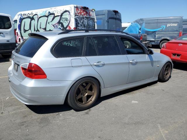 Photo 3 from auction – 2007 BMW 328 IT with VIN WBAVS13507FX15636