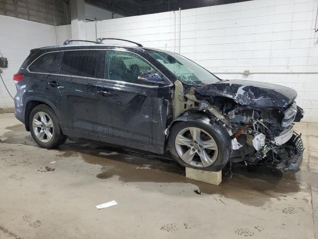 Photo 4 from auction – 2017 TOYOTA HIGHLANDER with VIN 5TDDZRFH3HS358405