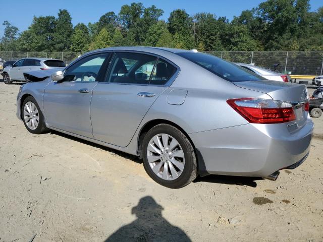 Photo 2 from auction – 2015 HONDA ACCORD EXL with VIN 1HGCR3F80FA021677