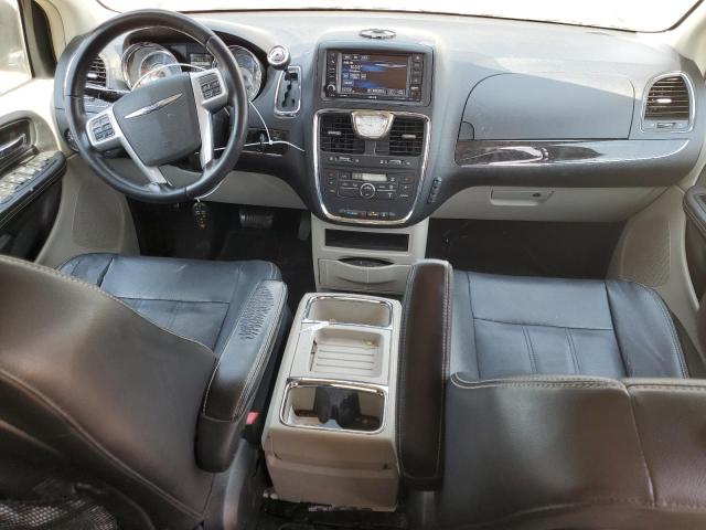 Photo 8 from auction – 2013 CHRYSLER TOWN & COU with VIN 2C4RC1BG9DR821205