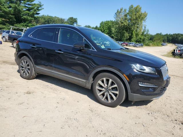 Photo 4 from auction – 2019 LINCOLN MKC RESERV with VIN 5LMCJ3D97KUL52856