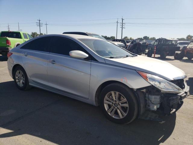 Photo 4 from auction – 2011 HYUNDAI SONATA GLS with VIN 5NPEB4AC3BH269941