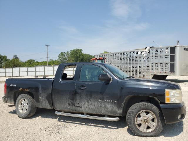 Photo 4 from auction – 2007 CHEVROLET SILVERADO with VIN 1GCEK19J07Z607197