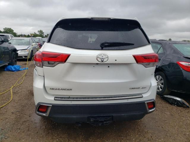 Photo 6 from auction – 2018 TOYOTA HIGHLANDER with VIN 5TDDZRFH6JS873467