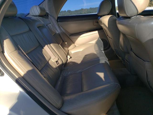 Photo 10 from auction – 1998 LEXUS ES 300 with VIN JT8BF28G2W0143530