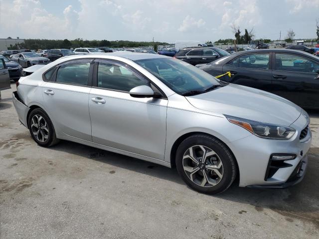 Photo 4 from auction – 2019 KIA FORTE FE with VIN 3KPF24AD1KE036612