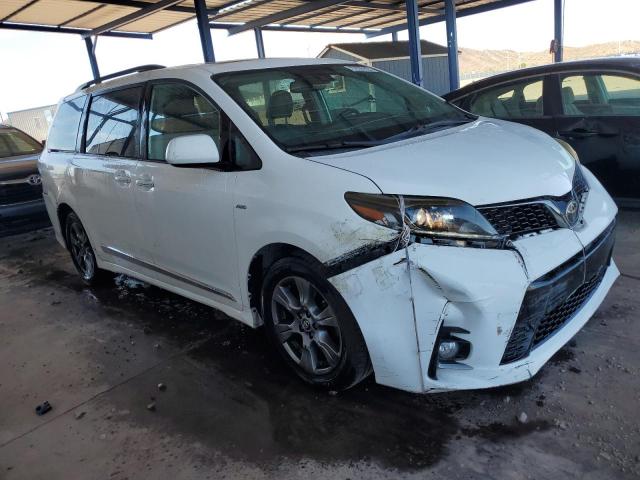 Photo 4 from auction – 2019 TOYOTA SIENNA SE with VIN 5TDEZ3DC4KS216015