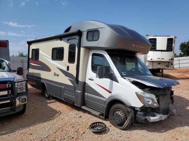 WINNEBAGO MOTORHOME 2019 with VIN WDAPF4CC6J9762419 - Photo from auction