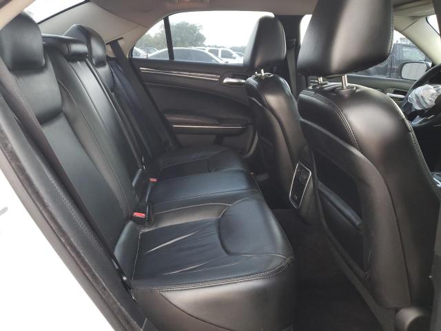 Photo 10 from auction – 2017 CHRYSLER 300 LIMITE with VIN 2C3CCAAG8HH552654