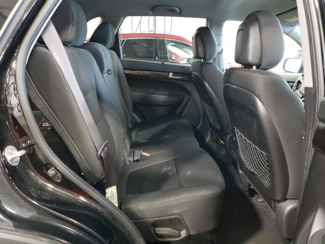 Photo 11 from auction – 2014 KIA SORENTO LX with VIN 5XYKTCA69EG428686