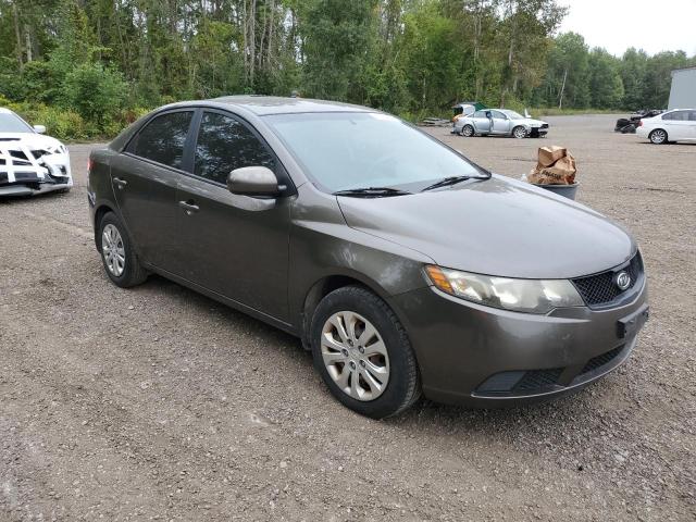 Photo 4 from auction – 2010 KIA FORTE LX with VIN KNAFT4A28A5069559