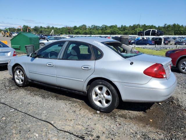 Photo 2 from auction – 2000 FORD TAURUS SE with VIN 1FAFP53U5YA264568