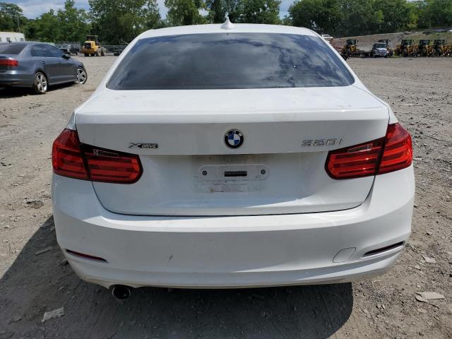 Photo 6 from auction – 2017 BMW 320 XI with VIN WBA8E5G56HNU42022
