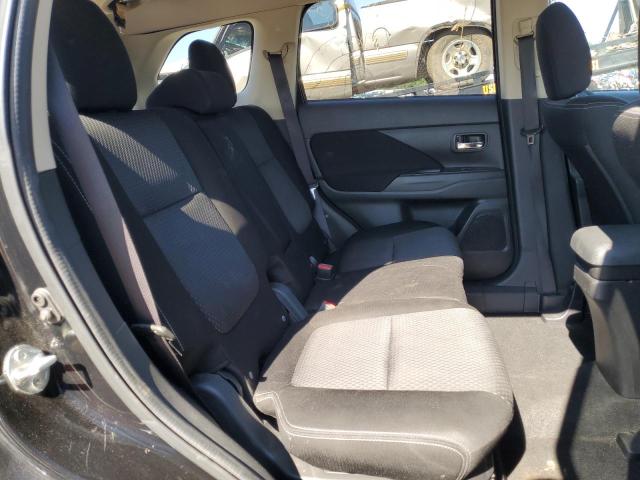 Photo 11 from auction – 2016 MITSUBISHI OUTLANDER with VIN JA4AD2A33GZ064045