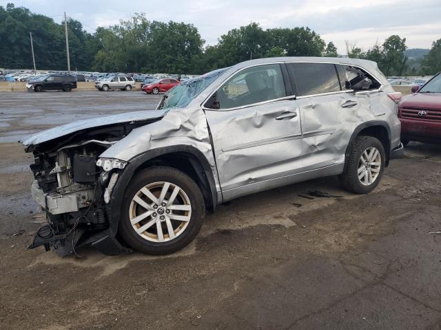 TOYOTA HIGHLANDER 2016 with VIN 5TDBKRFH6GS303991 - Photo from auction