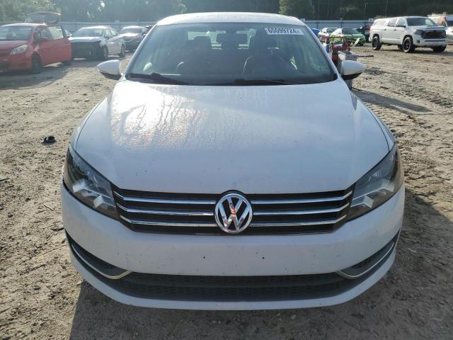 Photo 5 from auction – 2012 VOLKSWAGEN PASSAT SE with VIN 1VWBP7A38CC012015