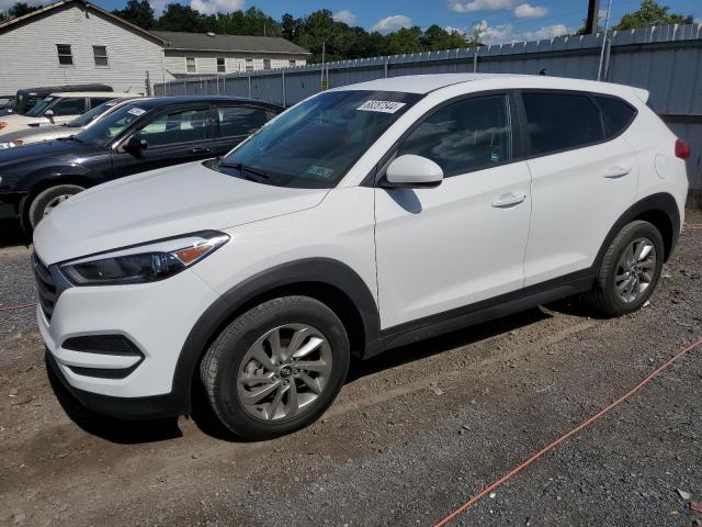 HYUNDAI TUCSON SE 2018 with VIN KM8J2CA44JU832688 - Photo from auction