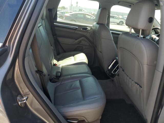 Photo 11 from auction – 2013 PORSCHE CAYENNE S with VIN WP1AB2A25DLA83857