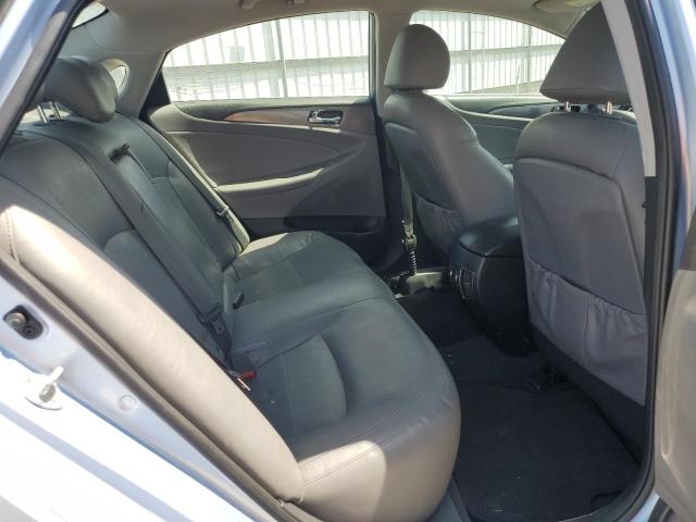 Photo 11 from auction – 2013 HYUNDAI SONATA with VIN KMHEC4A43DA071663