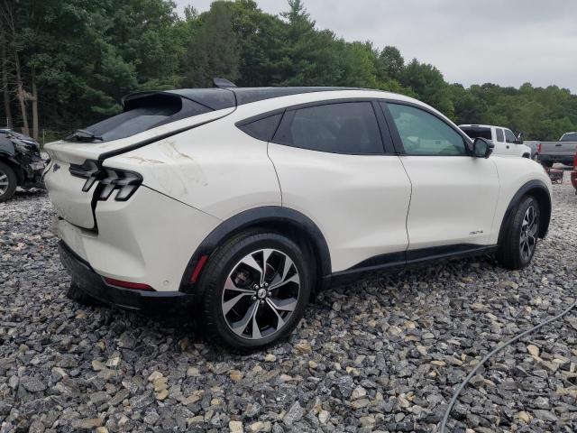 Photo 3 from auction – 2022 FORD MUSTANG MA with VIN 3FMTK3SS7NMA55486