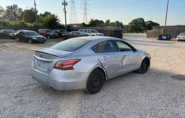 Photo 4 from auction – 2013 NISSAN ALTIMA 2.5 with VIN 1N4AL3AP3DC242509