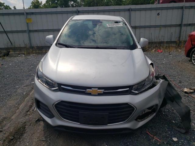 Photo 5 from auction – 2017 CHEVROLET TRAX LS with VIN KL7CJNSBXHB080118