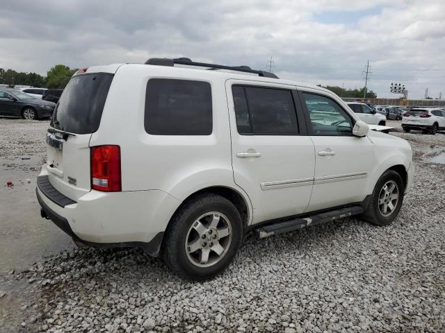 Photo 3 from auction – 2011 HONDA PILOT TOUR with VIN 5FNYF4H97BB046182
