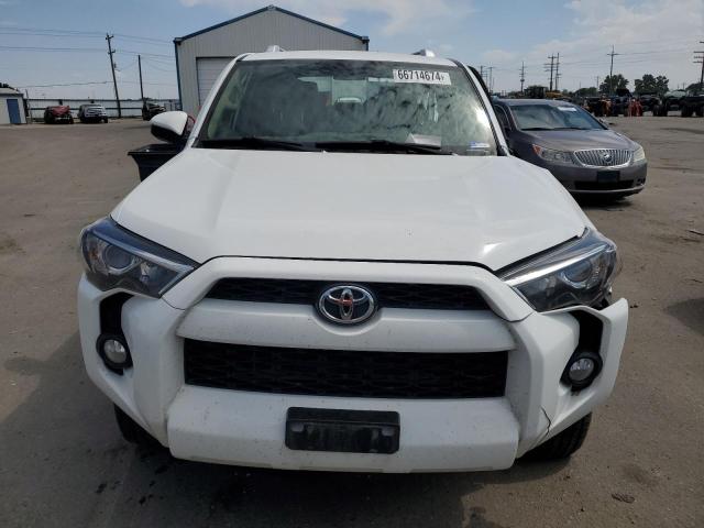 Photo 5 from auction – 2016 TOYOTA 4RUNNER SR with VIN JTEZU5JRXG5145528