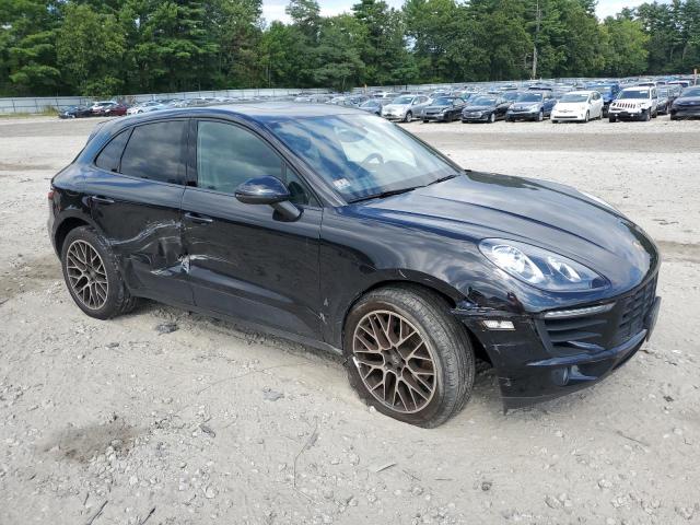 Photo 4 from auction – 2017 PORSCHE MACAN with VIN WP1AA2A58HLB81333