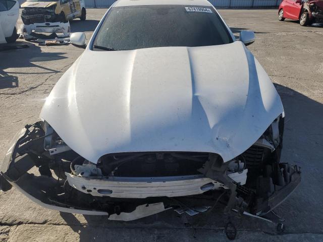 Photo 11 from auction – 2015 JAGUAR XF 2.0T PR with VIN SAJWA0FS6FPU87643