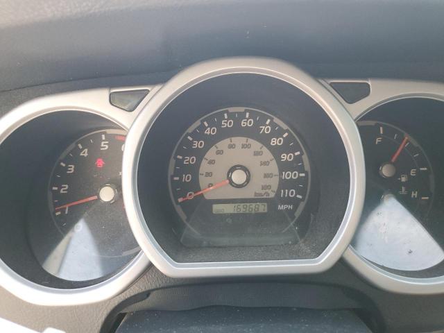 Photo 9 from auction – 2005 TOYOTA 4RUNNER SR with VIN JTEZU14R850052845