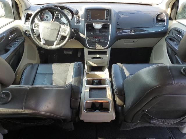 Photo 8 from auction – 2016 CHRYSLER TOWN & COU with VIN 2C4RC1BG9GR295078