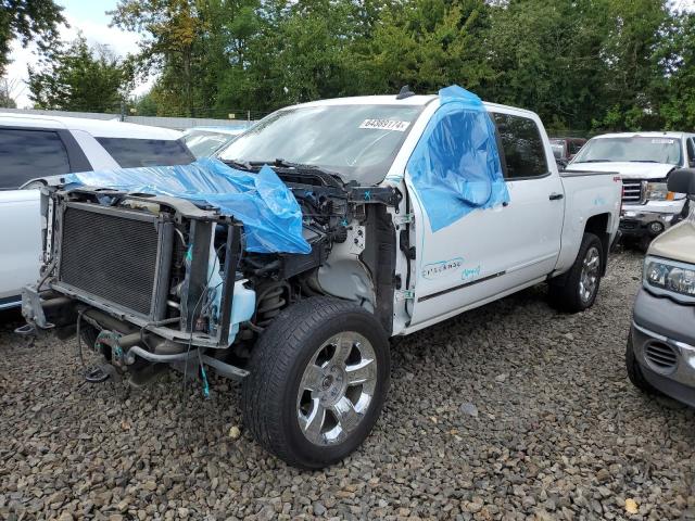 CHEVROLET SILVERADO 2018 with VIN 3GCUKRER1JG309688 - Photo from auction