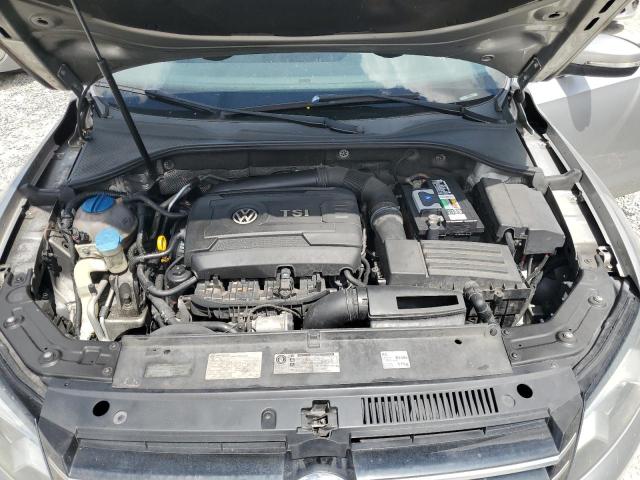 Photo 11 from auction – 2014 VOLKSWAGEN PASSAT S with VIN 1VWAT7A37EC040303