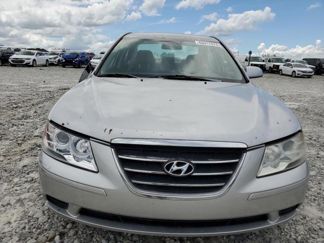 Photo 5 from auction – 2010 HYUNDAI SONATA with VIN 5NPET4AC4AH616091