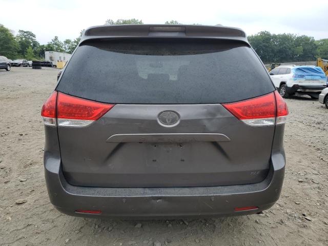 Photo 6 from auction – 2014 TOYOTA SIENNA XLE with VIN 5TDYK3DCXES508676